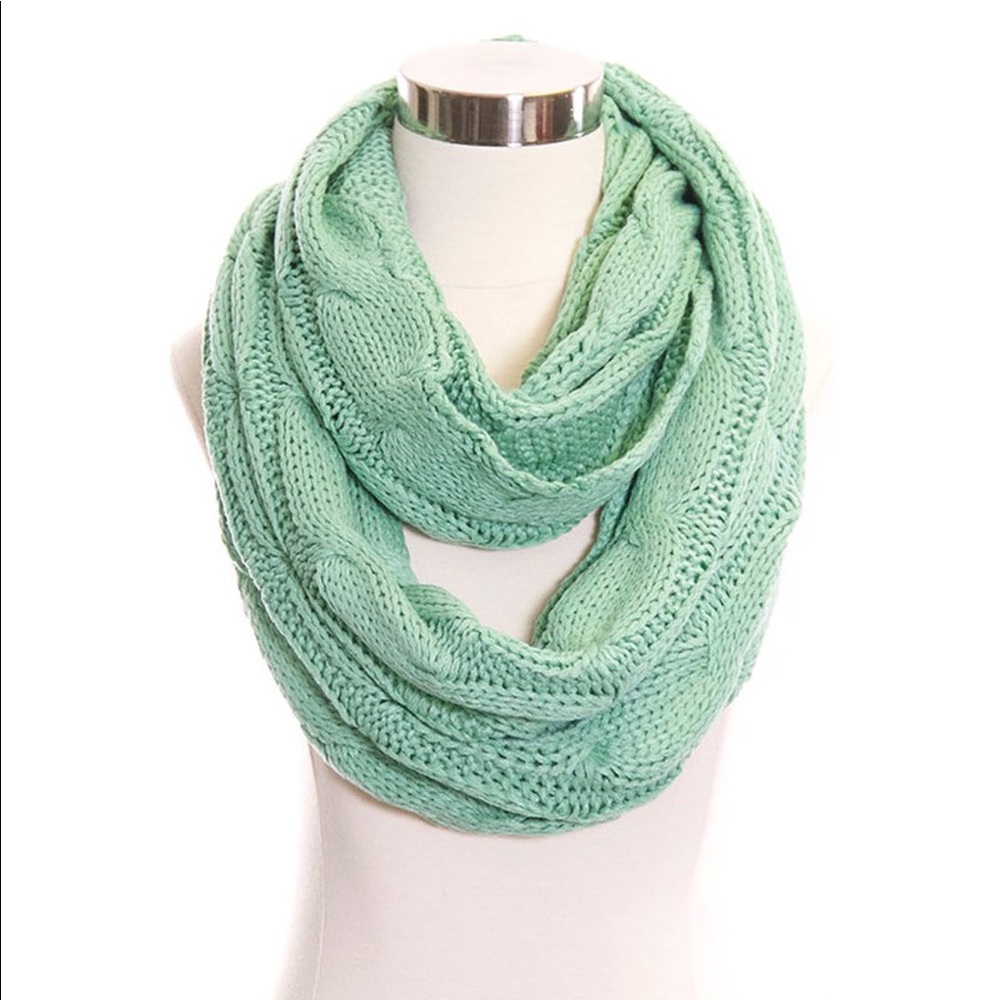 CC Knit Infinity Scarf - Picture 4 of 5